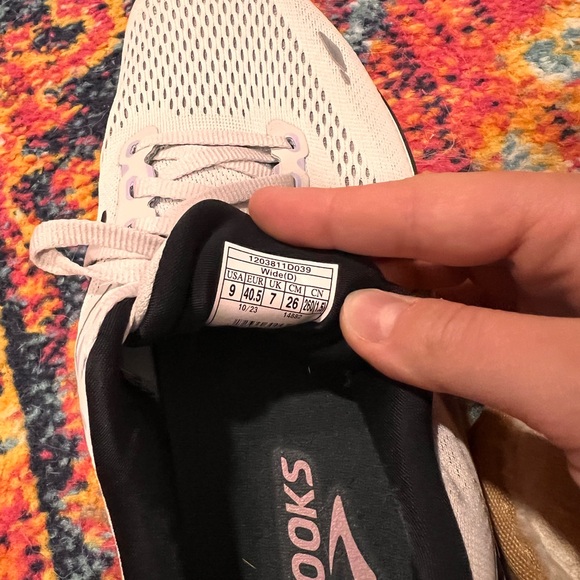 Brooks Women's Adrenaline GTS Running Shoes - Gray - Picture 3 of 3